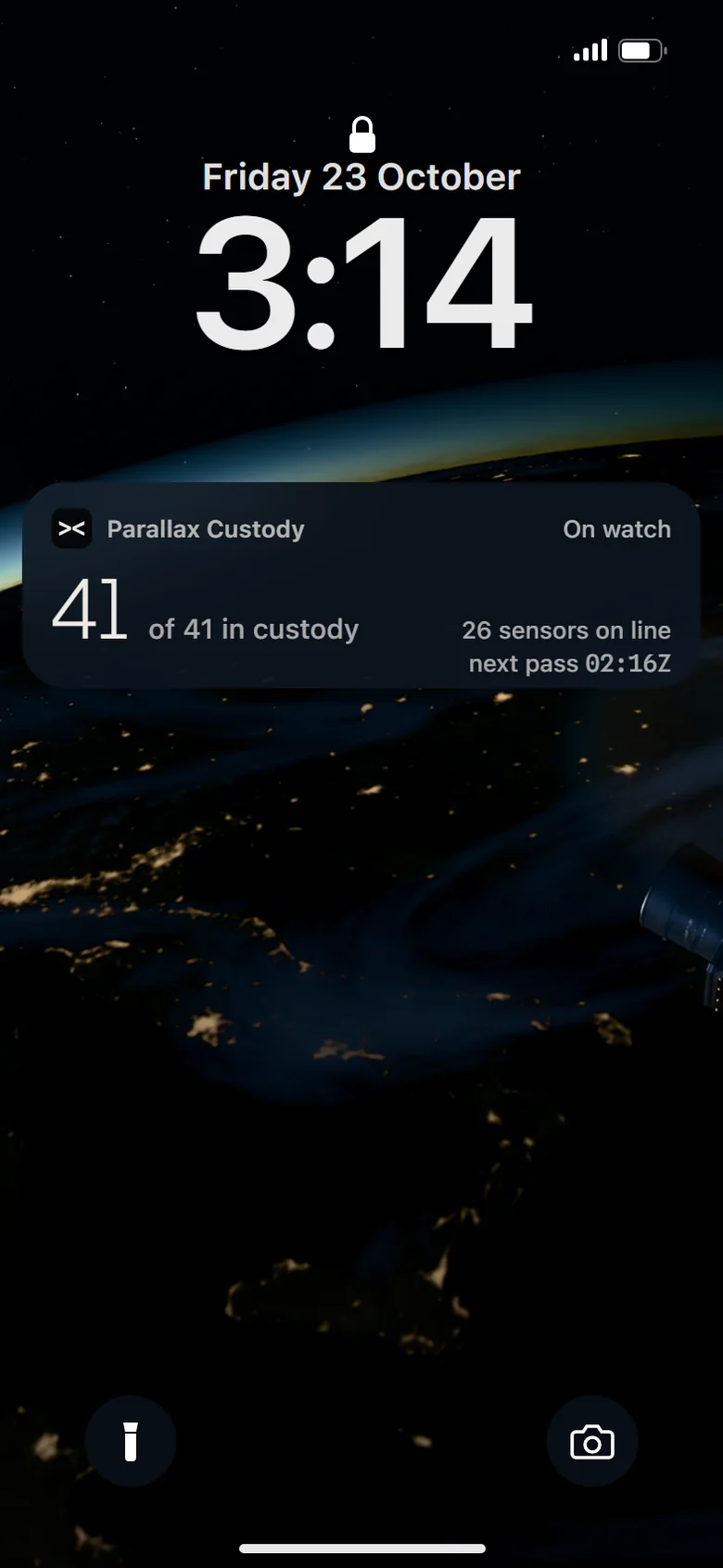 The lock screen with the Custody Live Activity: 41 of 41 in custody